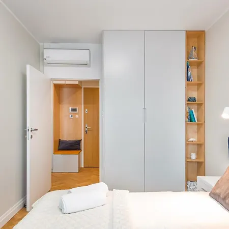 Apartment Golden Star***** - Yacht Park