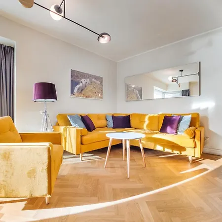 شقة Golden Star***** - Yacht Park